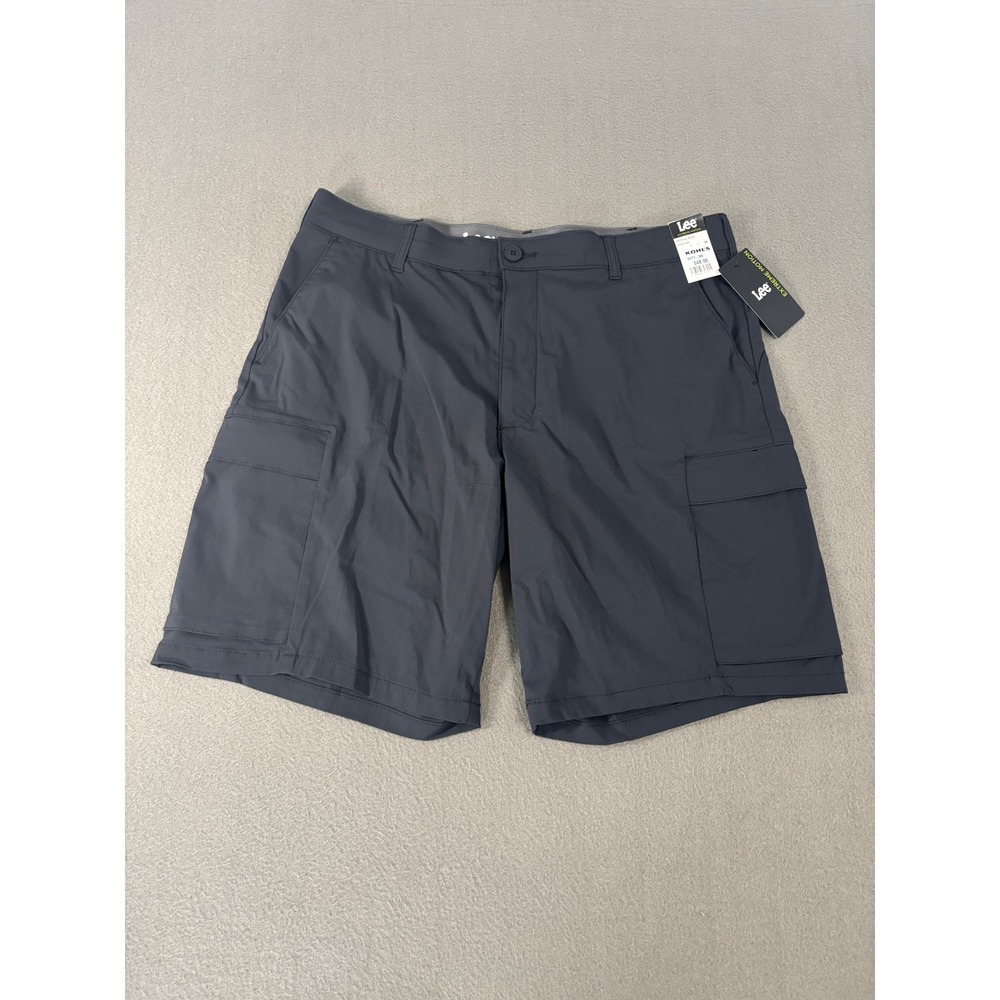 Lee Extreme Motion Cargo Shorts Mens Size 38 Black Performance 112361683